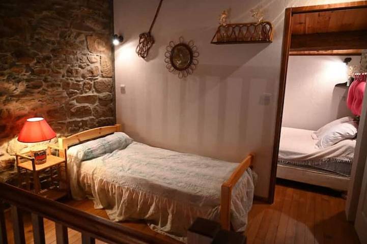 Gîte pour 4 personnes, avec jardin à Chambon (Gard) - 2