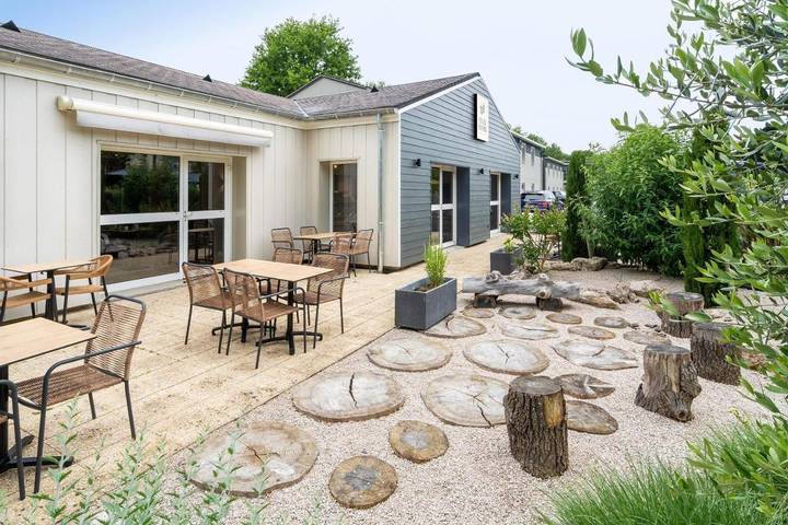 Hôtel pour 2 personnes, avec piscine et terrasse, animaux acceptés