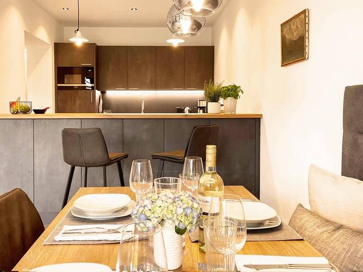 Ganze Ferienwohnung, Ferienwohnung h9 Tal mit Privatsauna und Bergblick in Garmisch-Partenkirchen, Bayerische Alpen