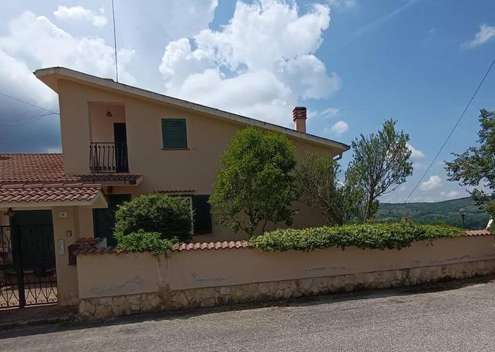 Bed and breakfast per 5 persone, con panorama e giardino - 1