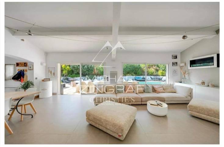 Villa pour 6 personnes, avec balcon ainsi que vue et piscine à Allauch