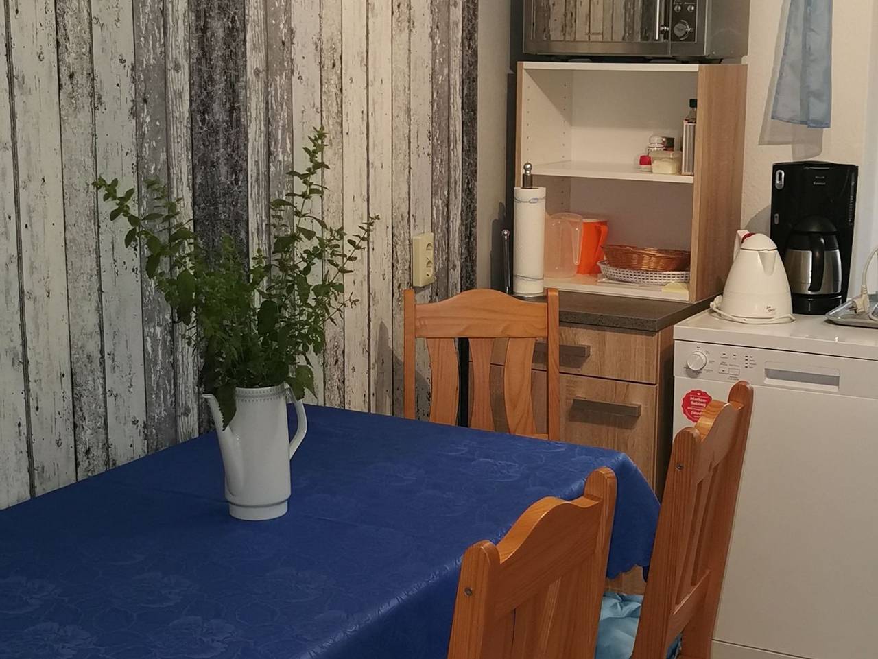 Ganze Ferienwohnung, Ferienhaus 1 Brodhagen - Ferienhaus 1 Brodhagen in Barth, Vorpommern-Rügen