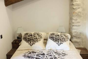 Gîte pour 8 Personnes dans Vallon-Pont-d'Arc, Gorges de l’Ardèche, Photo 3