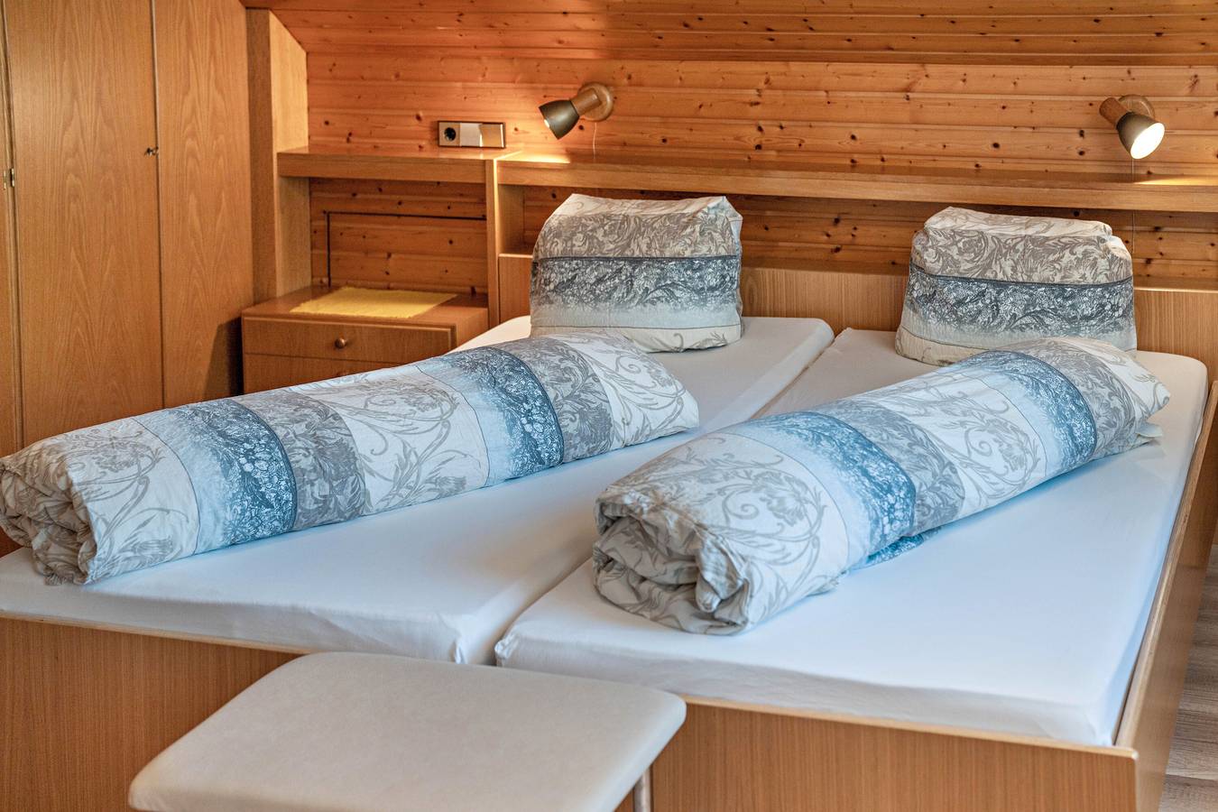 Ganze Wohnung, Ferienwohnung 'Doppelzimmer 4' mit Bergblick und Wi-Fi in Bad Peterstal-Griesbach, Mittlerer Schwarzwald