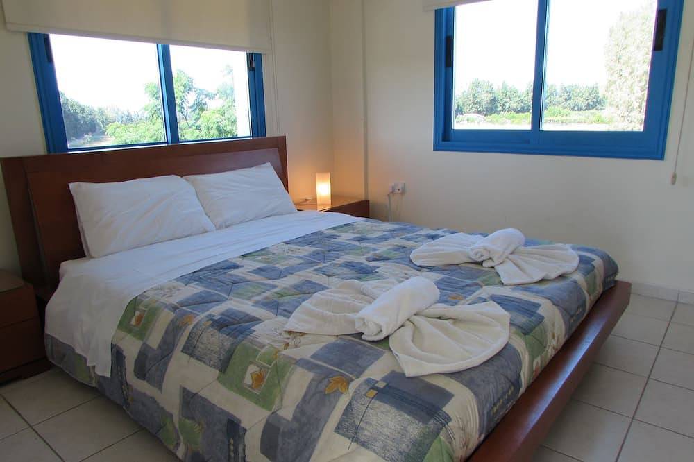Villa de lujo con piscina, a 3 minutos de la playa Ang Big Private Garden in Yeroskipou, Chipre Sur