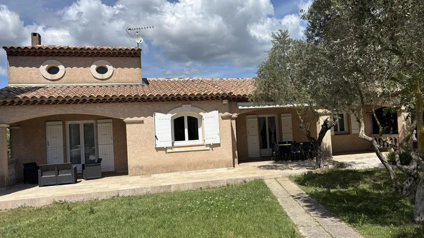 Casa de vacaciones para 6 personas, con terraza y jardín, Se admiten mascotas - 1