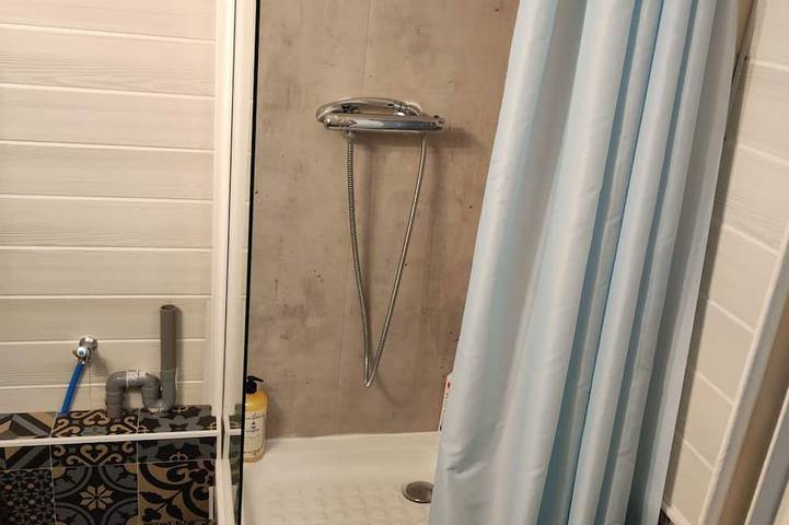 Gîte pour 2 personnes, avec balcon, animaux acceptés dans Thermes de Royat Chamalières - 3