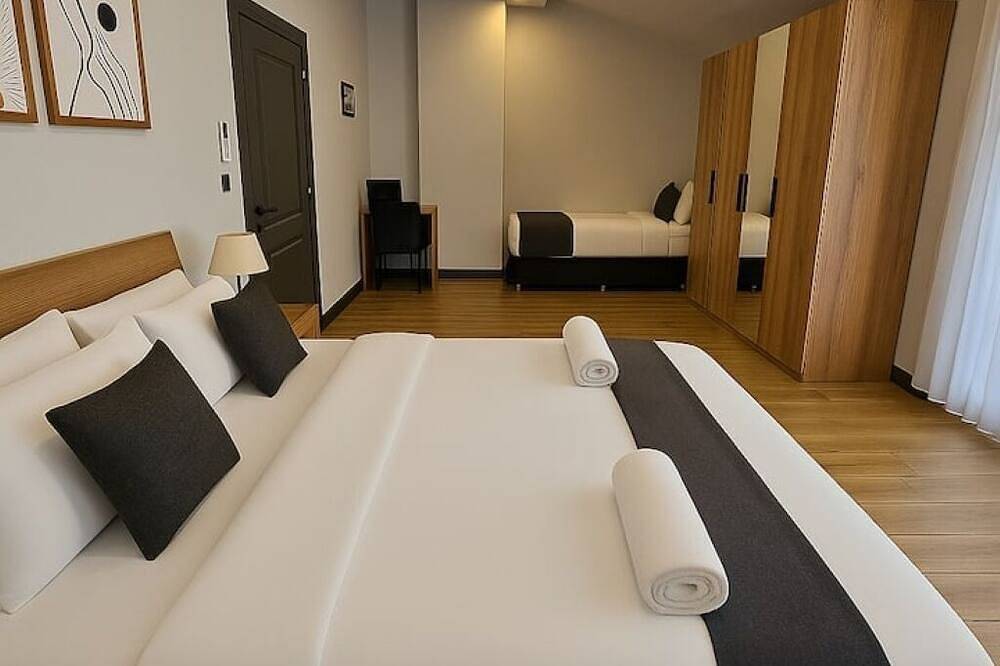 New Flat&Large Living Space(2-6) Near Lara Beach in Antalya, Antalya Province