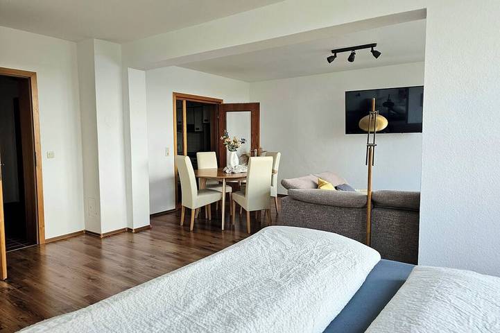 Ferienwohnung für 2 Personen, mit Terrasse und Garten in Plön - 2