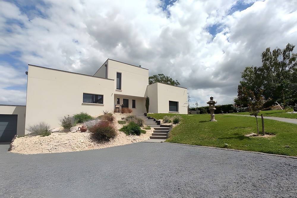 Gîte de encanto «Un Té en el Loira» con terraza, jardín privados y Wi-Fi in Ballan-Miré, Región de Tours