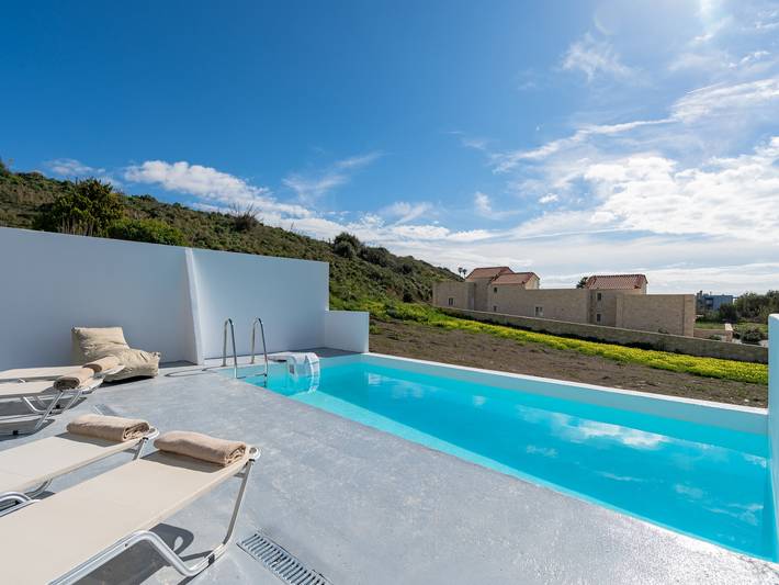 Ferienhaus für 4 Personen, mit Pool und Terrasse