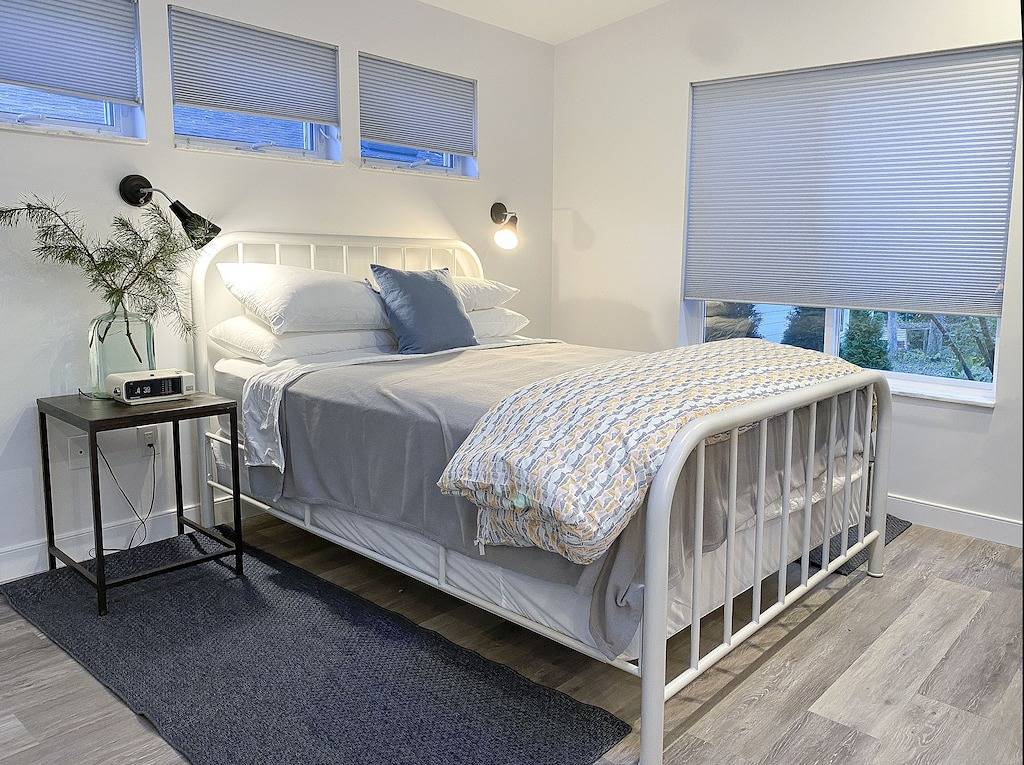 Honey B—Honey House 2. Beautiful vacation home near Uva, Monticello and downtown in Albemarle County