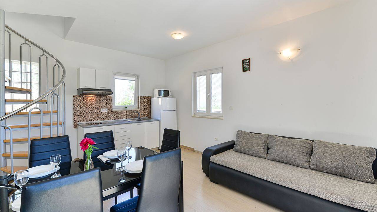 Ganze Ferienwohnung, Ferienwohnung für 5 Personen (57 m²) in Nin in Nin, Zadar