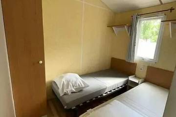 Camping pour 6 Personnes dans Pont-sur-Yonne, Yonne, Photo 3