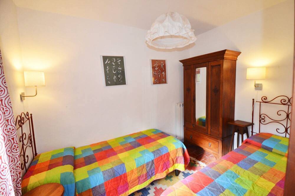 Ganze Wohnung, Charmante Wohnung fuer 4 Personen mit Pool, Wlan, Klimaanlage in Montescudaio, Etruskische Küste