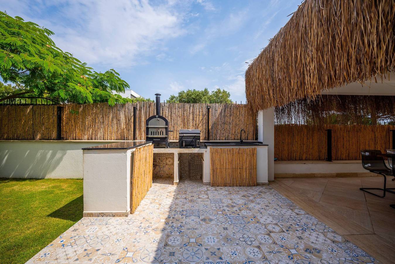 Luxus-Ferienvilla am Meer mit Privatsphäre in Cesme, Türkische Ägäis