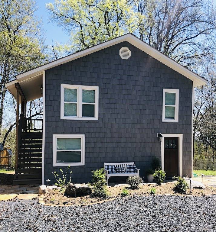 Ganze Wohnung, Modern Apartment on The Talimena Scenic Byway-walk to downtown in Mena, Ouachita National Forest