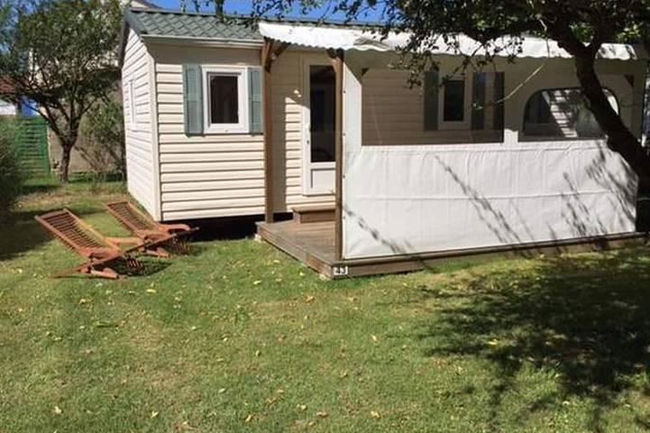 Camping pour 4 personnes à Vendays-Montalivet