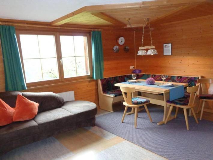 Ferienwohnung für 6 Personen in Raggal