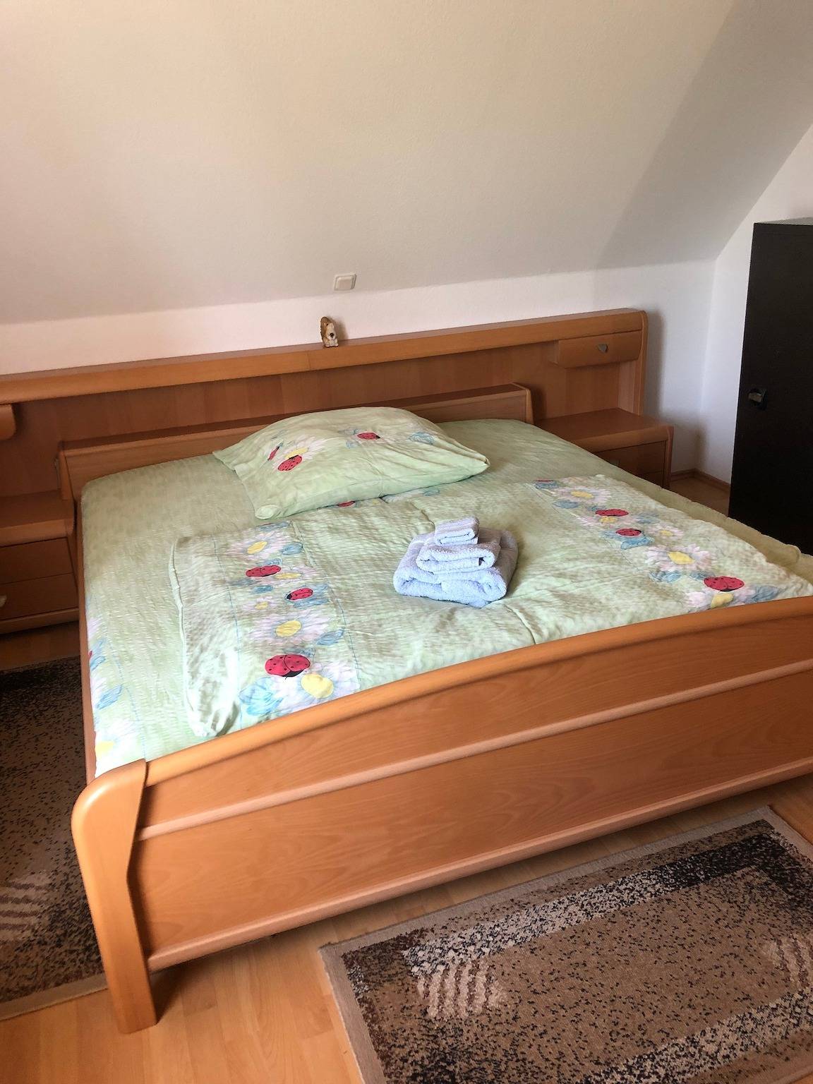 Ganze Ferienwohnung, Ferienwohnung Wiesenblick Dachgeschoß Sonnenberg Grambow in Grambow, Vorpommern Greifswald