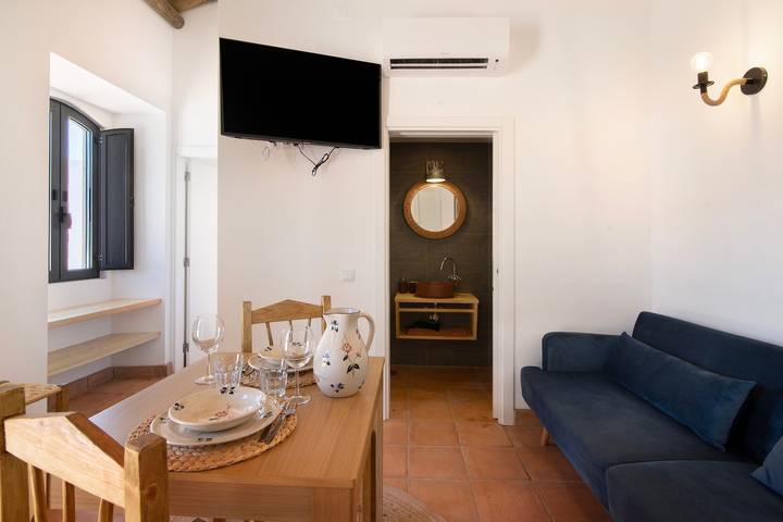 Appartement entier, Appartement 'Monte Gerações 1' avec piscine partagée, Wi-Fi et climatisation in Almancil, Quarteira