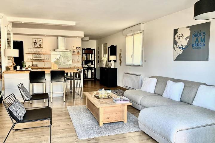 Villa pour 6 personnes, avec vue ainsi que terrasse et piscine à Carcassonne - 2