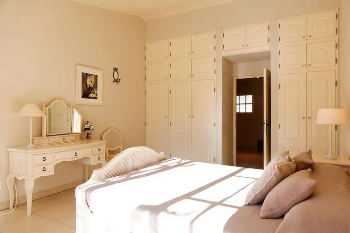 Golfe de St Tropez Riviera Française belle villa privée, piscine chauffée in Le Plan-de-la-Tour, Côte méditerranéenne (France)