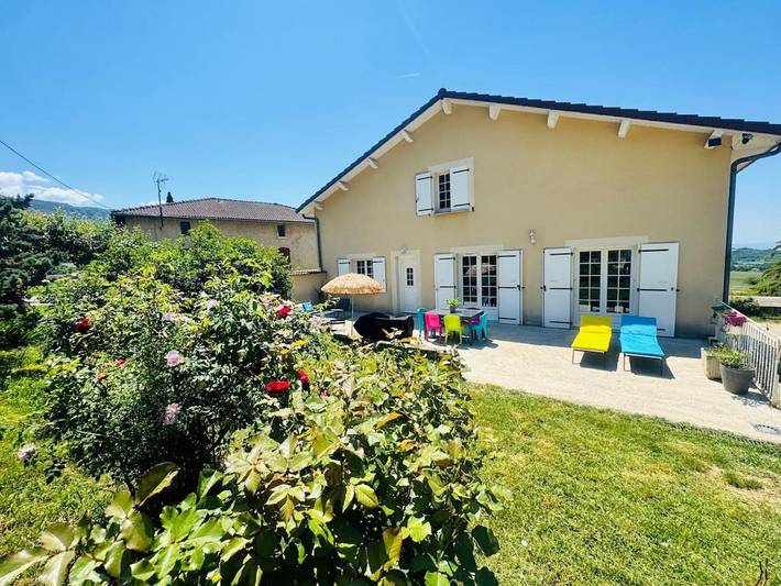 Location de vacances pour 4 personnes, avec jardin et vue, animaux acceptés à Beauregard-Baret