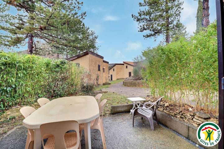 Appart 4 in Montbrun-les-Bains, Región de Nyons