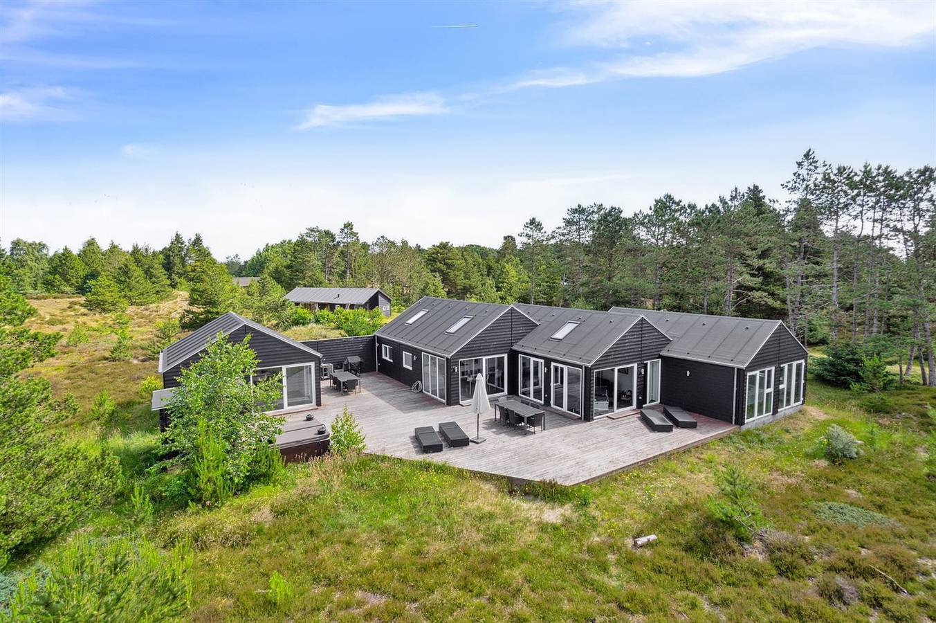 Pet friendly home in Rømø with sauna in Sønderstrand, Tagholm