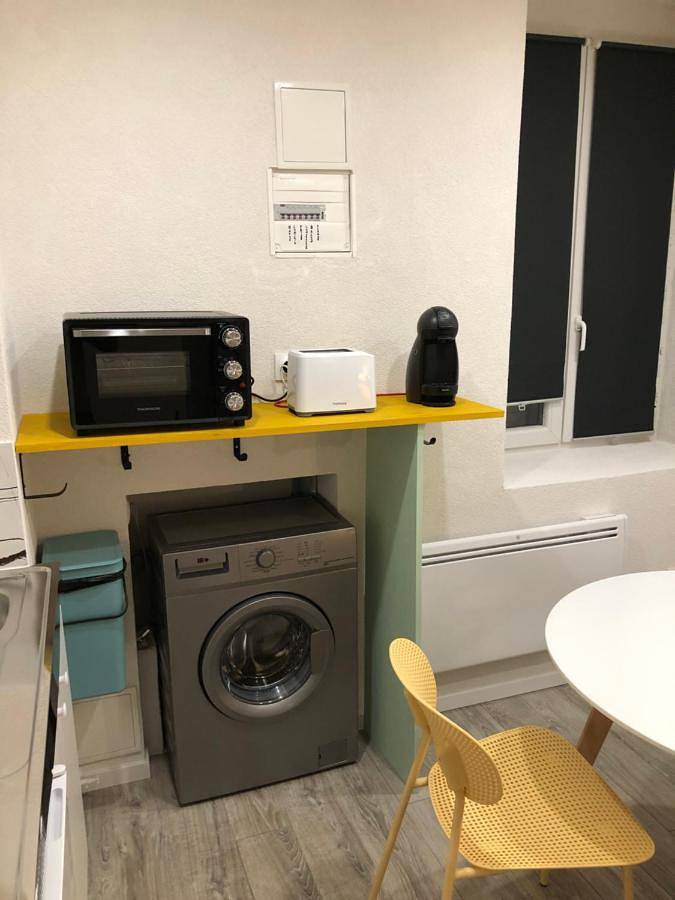 Appartement entier, Chez Julien: appartement confort plein centre in Lunéville, Région de Lunéville