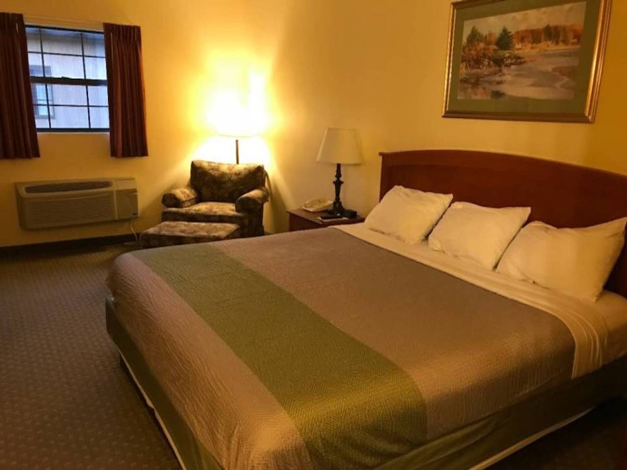 Motel 6 Bloomsburg, Pa_1 King Bed | Micf in Pensilvania