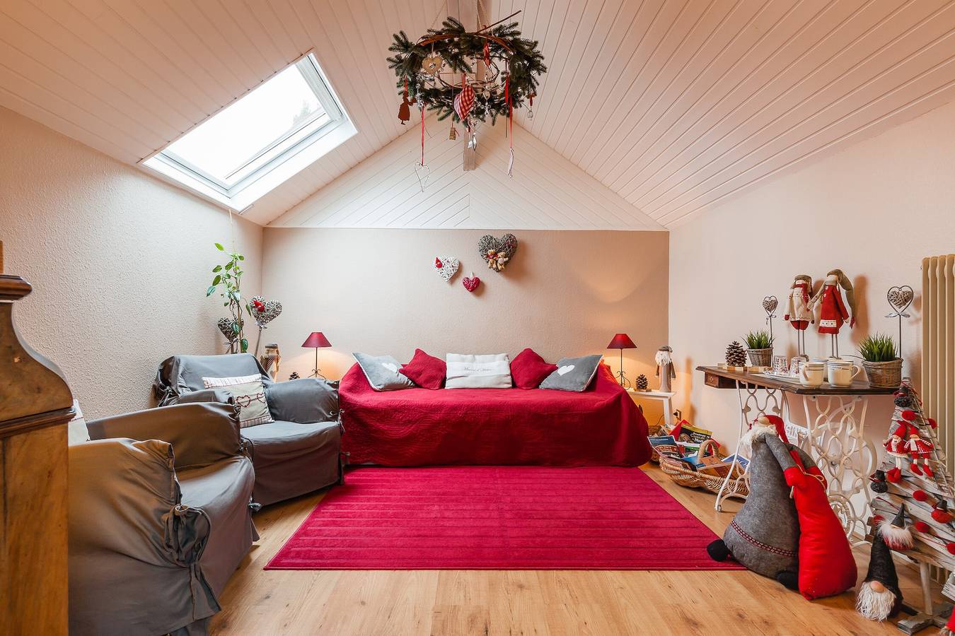 Gastenkamer "La Rose Trémière" met gedeeld terras, tuin en wifi in Wintzenheim-Kochersberg, Strasbourg regio