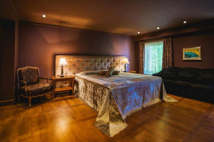 Hotel für 2 Personen, mit Garten - 1