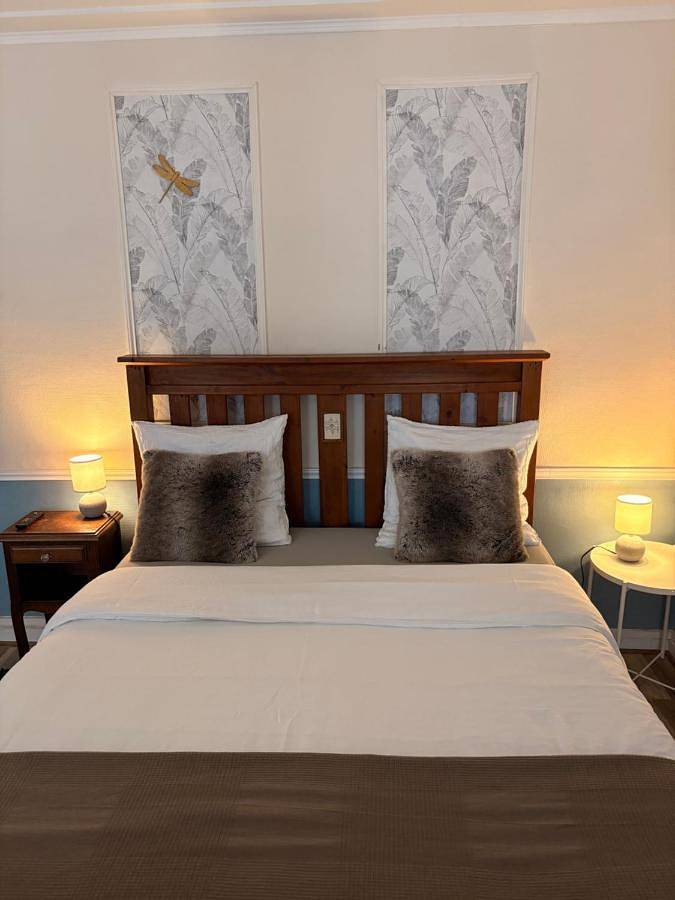 Location de vacances pour 2 personnes, avec jardin ainsi que vue et terrasse à Châteaulin - 2