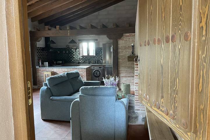 Exclusive house with ideal environment to disconnect in Hontanar, Toledo Provinz