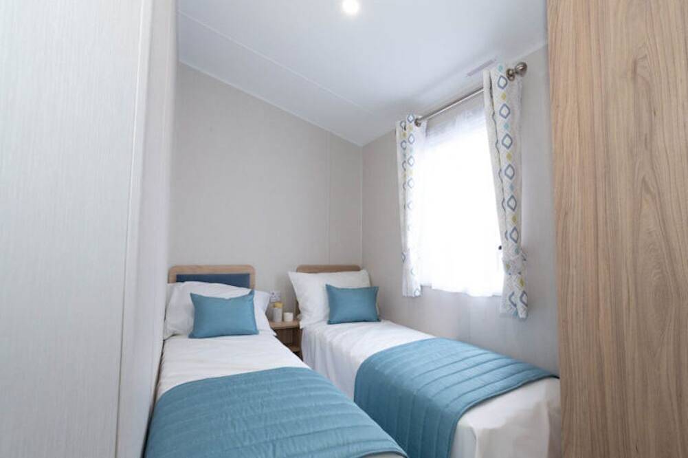 Well appointed caravan with patio doors and decking. in Edinburgh and Lothian