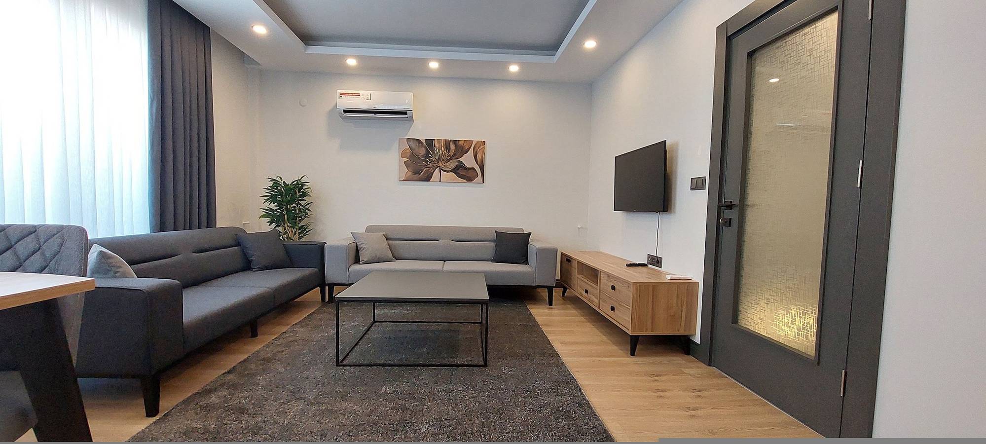 Ganze Wohnung, Professionally Maintained, Spacious New Suites 3 in Muratpaşa, Provinz Antalya