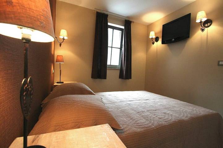 Gîte pour 12 personnes, avec jardin, animaux acceptés à Hamoir - 3