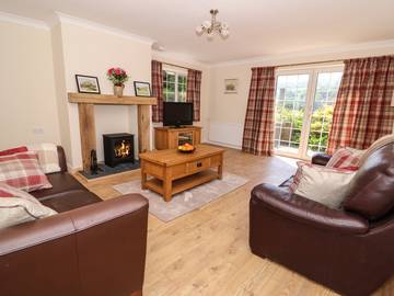 Cottage for 6 People in Powys, Mid-Wales, Photo 2