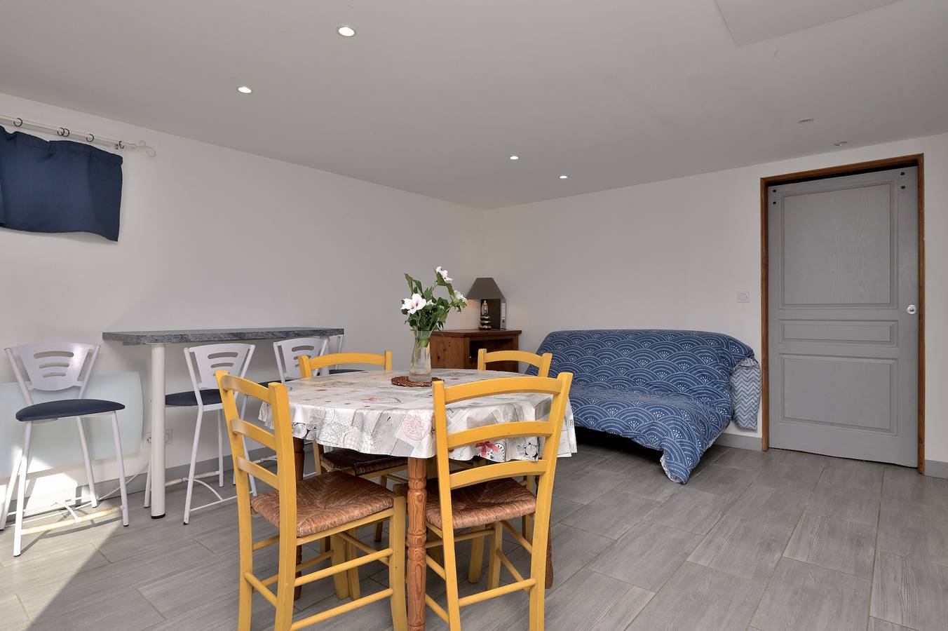 Maison de Vacances 'Au Fil De L'eau' avec Vue sur la Montagne, Terrasse Privée et Wi-Fi in Chein-Dessus, Haute-Garonne