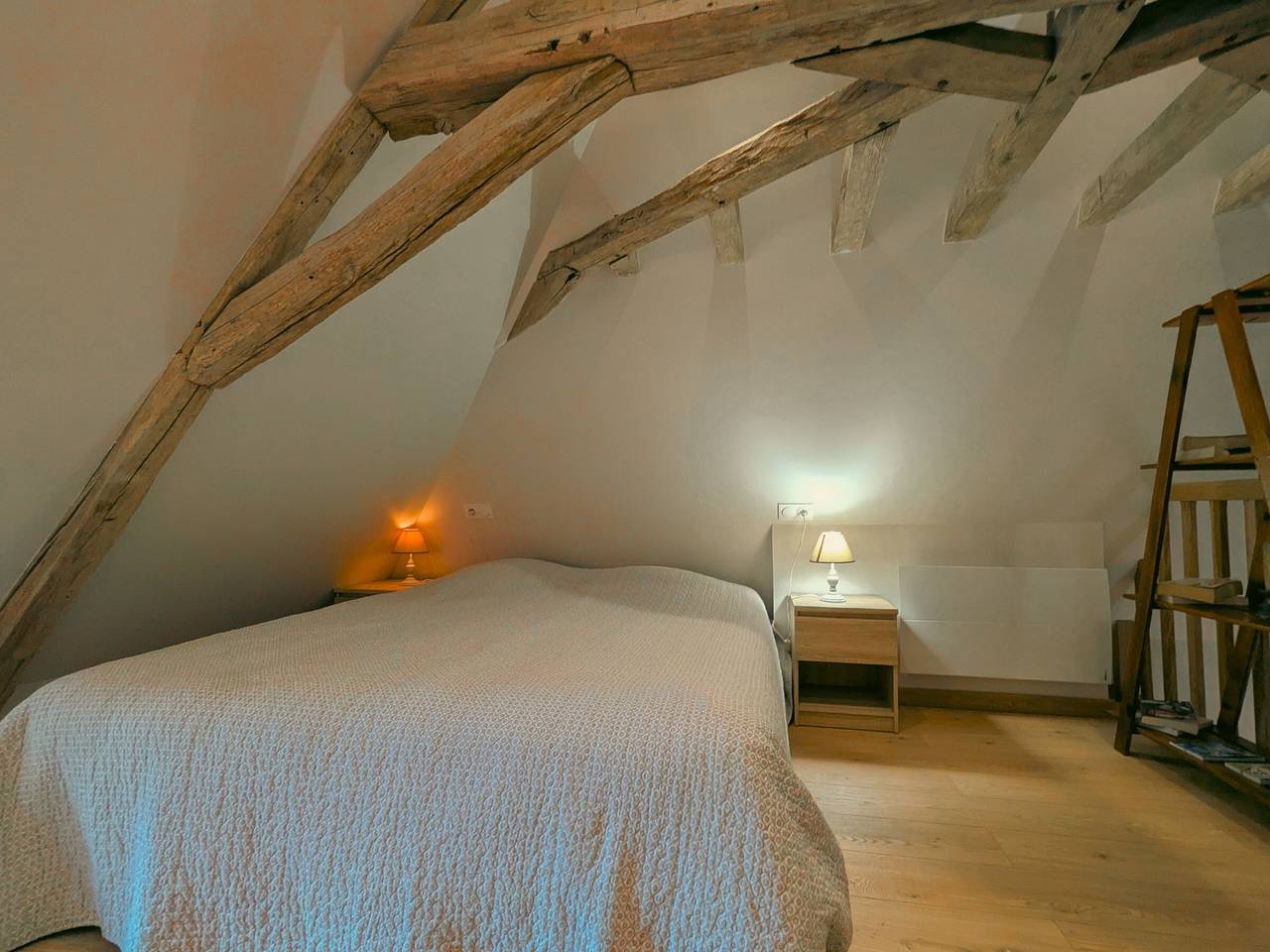 Charming lodge with parking, pets allowed, near Château de Clavières in Ardentes, Châteauroux region