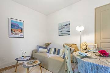 Agritourisme pour 4 Personnes dans Roquebrune-sur-Argens, Région de Draguignan, Photo 1