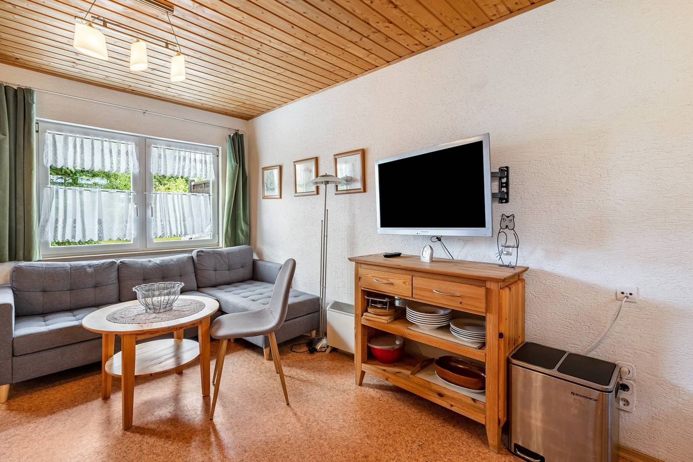 Ferienhaus 'Bungalow 131' mit privater Terrasse und privatem Garten in Bungalowdorf Zadelsdorf, Zeulenroda-Triebes