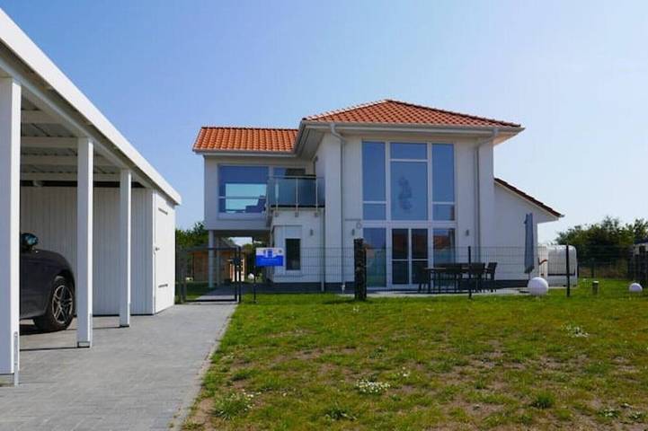 Villa für 6 Personen, mit Balkon und Garten auf Rügen