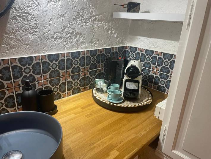 Chambre d’hôte pour 2 personnes, avec vue et jardin ainsi que piscine et terrasse à Lorgues - 3