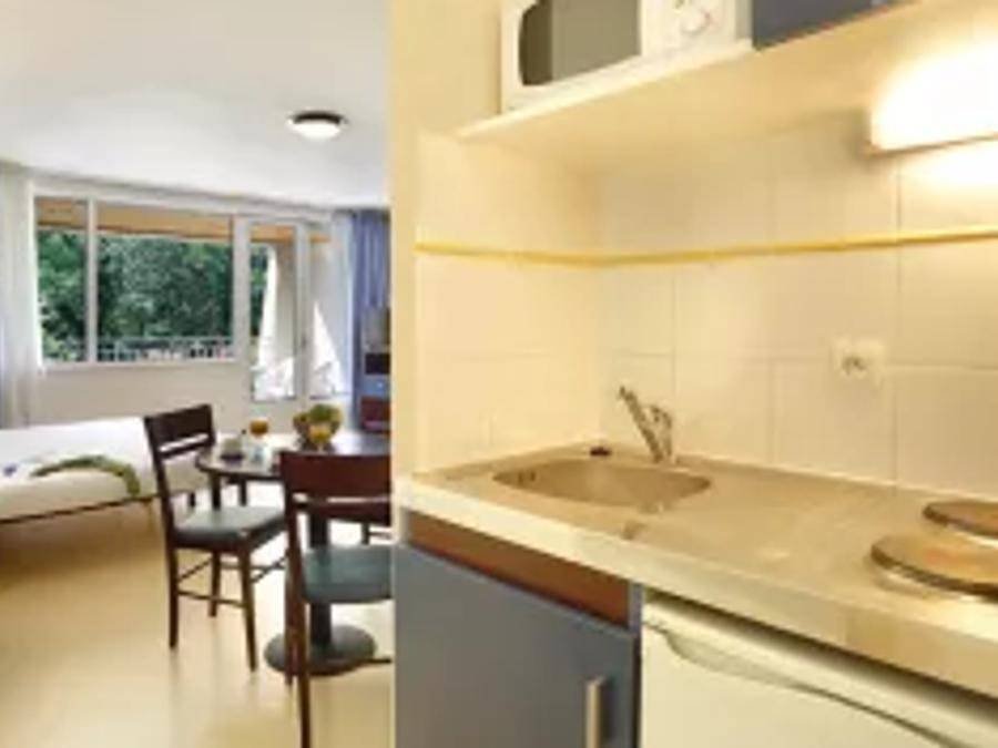 Résidence Le Domaine de Chames - Vacancéole - Studio 3 personnes - Studio 3 personnes in Vallon-Pont-d'Arc, Ardèche