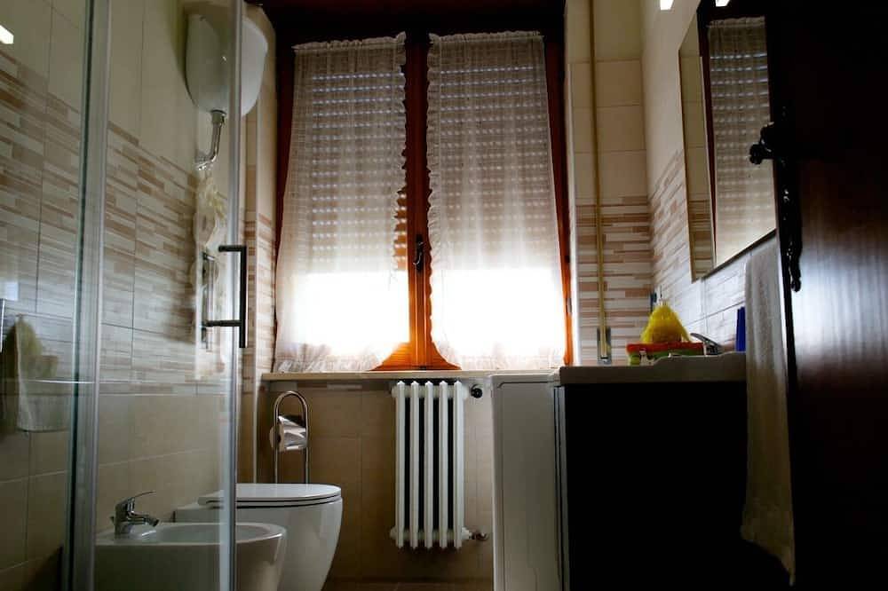 Appartamento intero, Casa Vacanze Ilde in Corchiano, Provincia di Viterbo