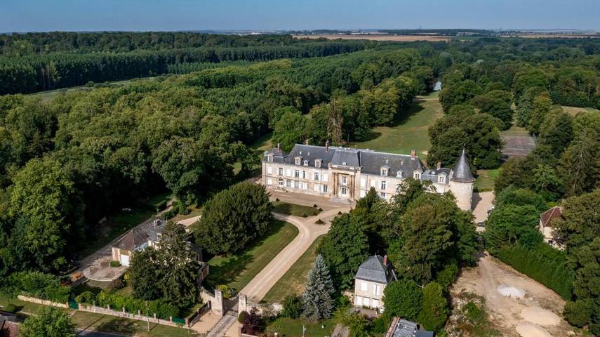 Gîte pour 4 personnes, avec Vue à Monchy-Humières - 3