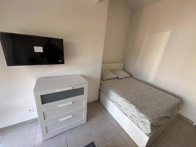 Gîte pour 2 personnes, avec terrasse et jardin à Fabrègues - 4